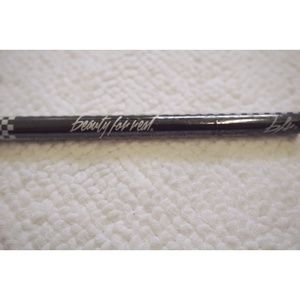 Beauty for real- Finishline Eyeliner